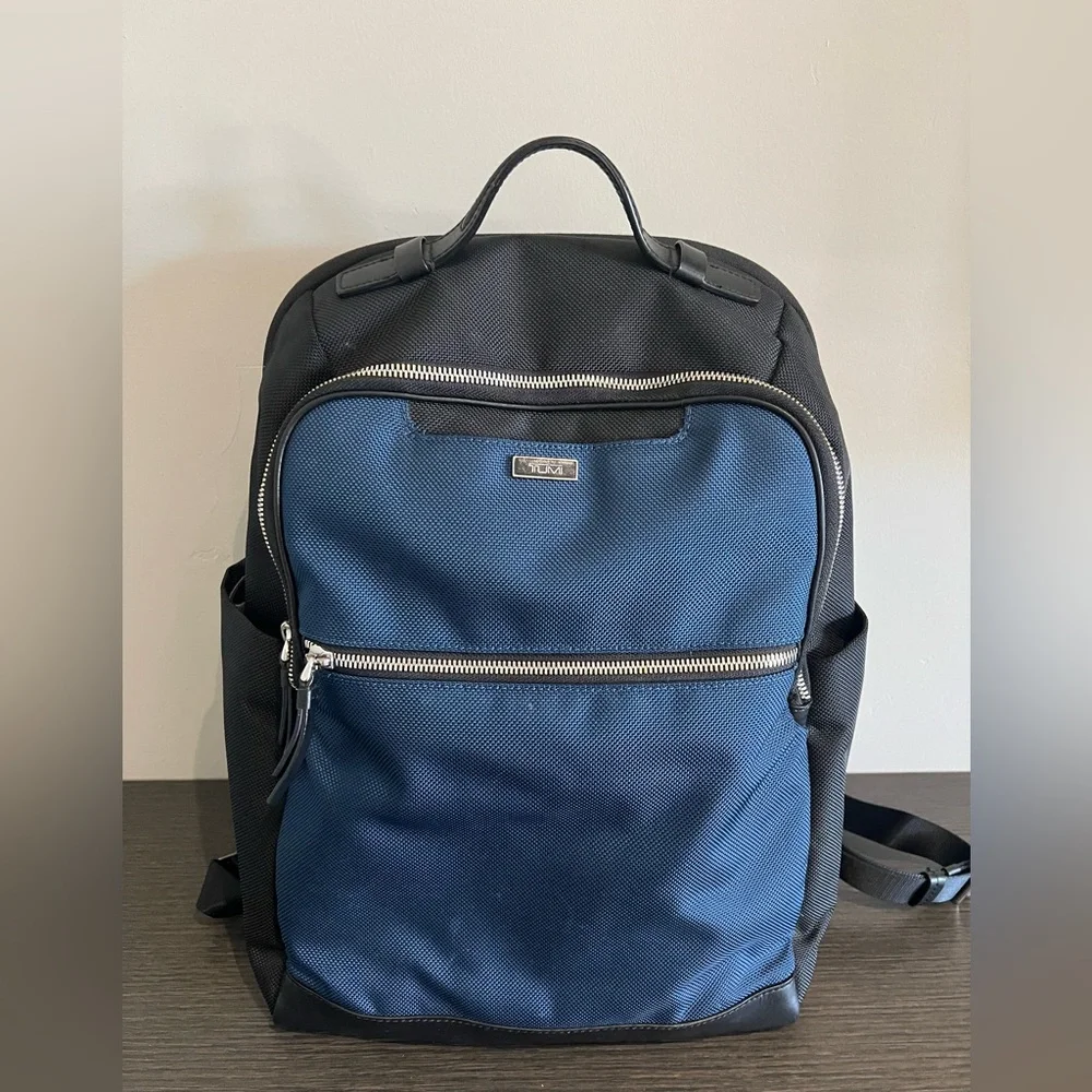 Tumi backpack - Picture 1 of 4